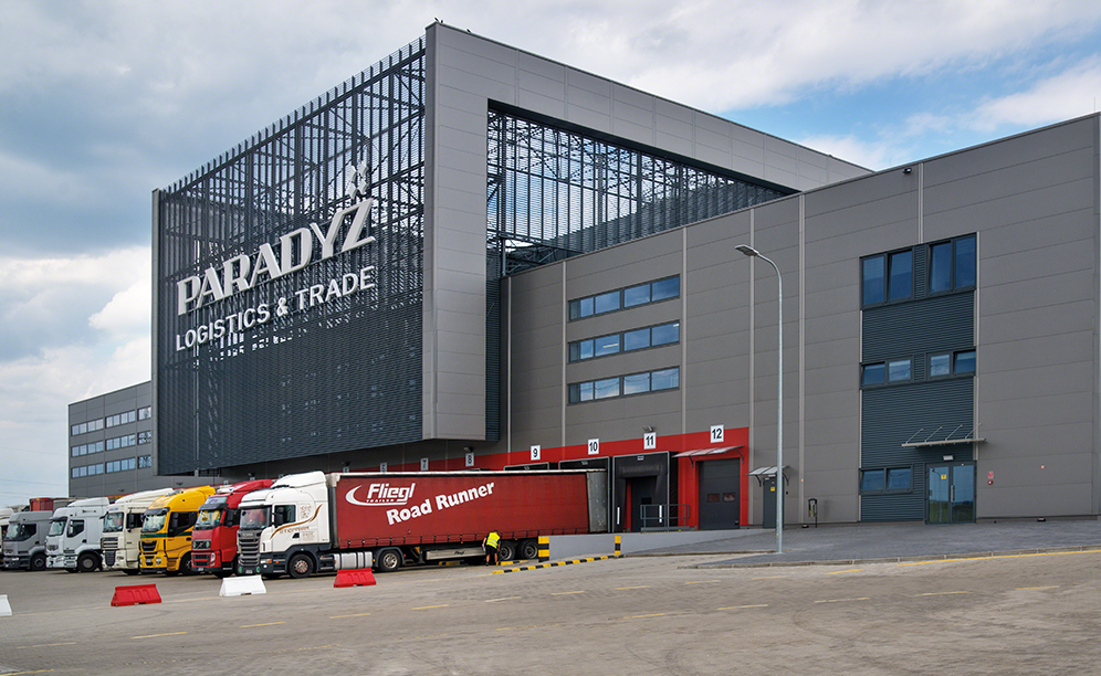 Mecalux ha proyectado para Ceramika Paradyż una bodega automática autoportante con capacidad para más de 20.200 pallets